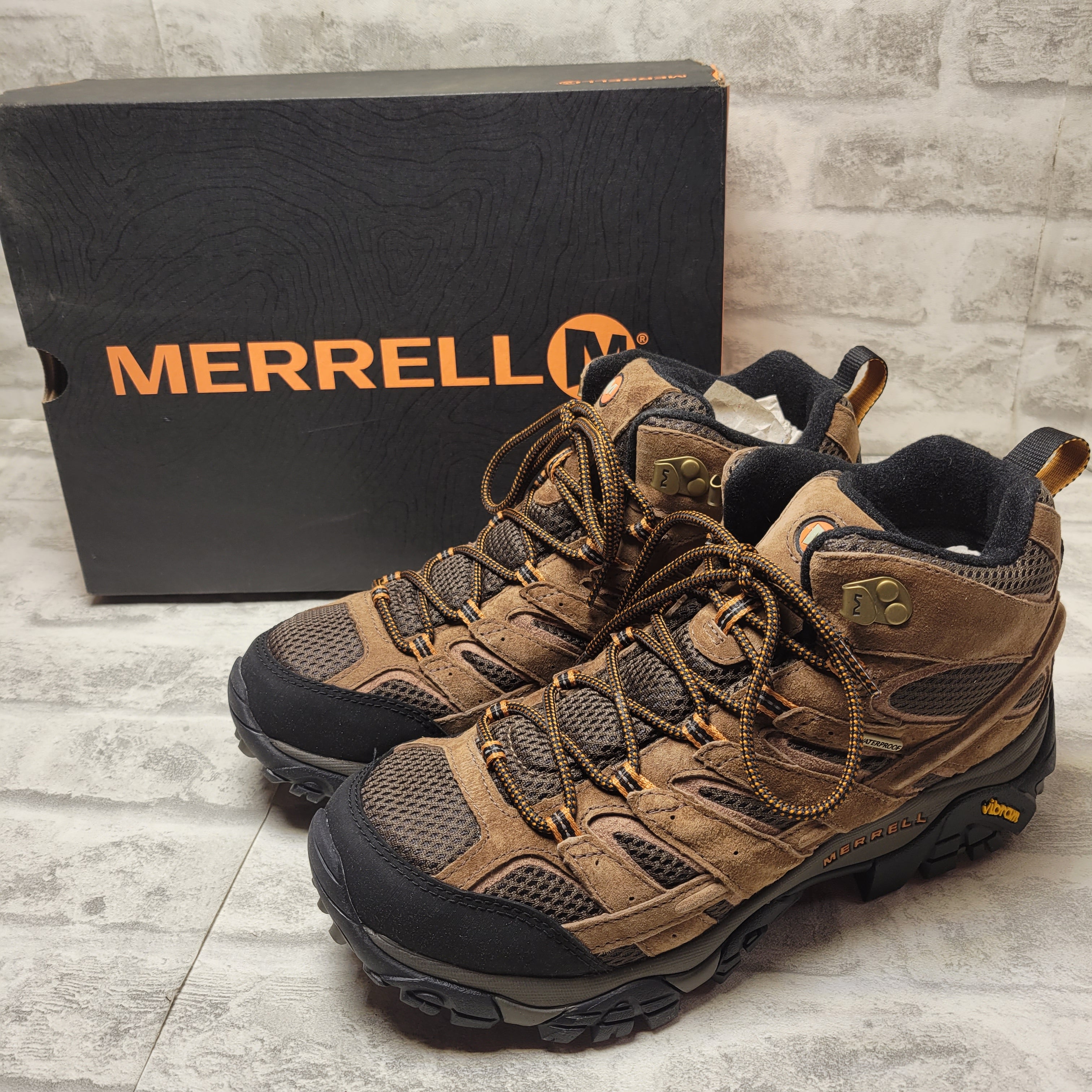 Merrell Men's Moab 2 Mid Waterproof Hiking Boot (9.5, Earth) (7884681216238)